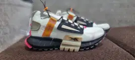 Sepatu reebok zig kinetica edge size 44