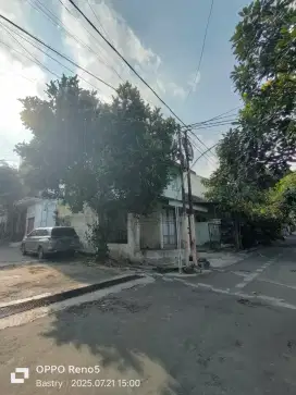 Rumah Pojok Hook Merjosari Dekat Kampus UB
