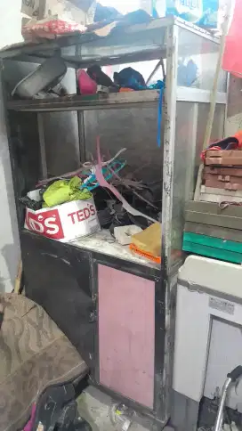Gerobak ayam gorengan nasi uduk
