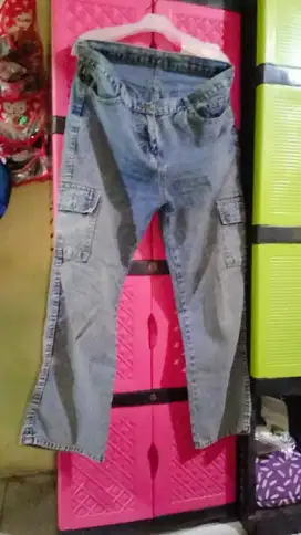 Celana Jeans Cargo