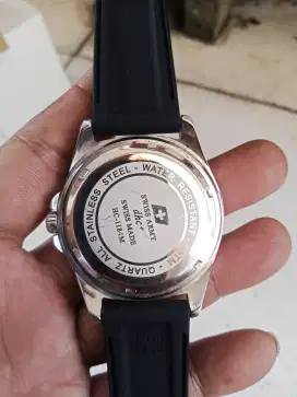 Jam Swiss army dhc+ HC-1184-M