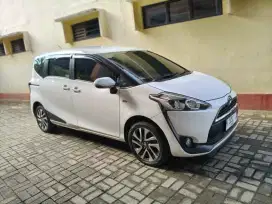 Sienta V 2016 Automatic