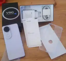 Vivo V50 12/256 like new