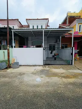 Di Jual Rumah Villa Bukit Indah