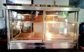 Show case fried chiken