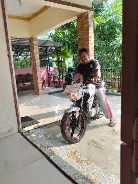 Dijual motor Vixion 2014