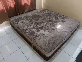 Kasur Merk Central Tipe Deluxe Pocket Spring dengan Plush Top