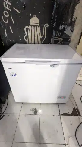 Jual freezer box kapasitas 200 liter normal no minus