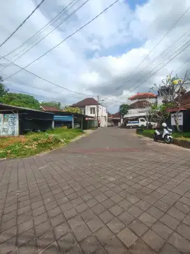 Di jual tanah jalan Anggungan , Badung , Bali