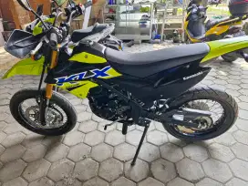 KLX 150 SM (supermoto)