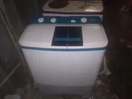 Mesin cuci 2 tabung