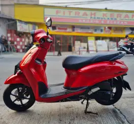 YAMAHA GRAND FILANO 2023