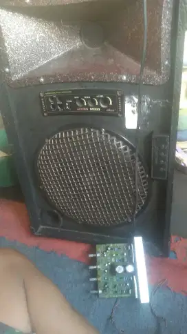Speaker aktif bluetooth