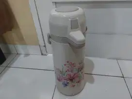 Termos pompa lion star 2.5 liter