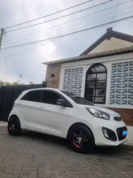 Picanto 2013 milik pribadi bukan shorum