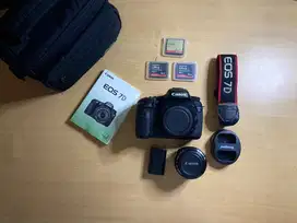 Canon 7D lensa fix 50mm canon
