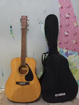 Guitar Yamaha  F310