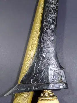 Keris Brojol Pamor Udan Emas