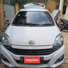 Daihatsu Ayla metic putih 2021