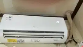 AC GREE 1/2 PK M005 Tipe Terbaru Baru Pakai 1 Bulan Fullset