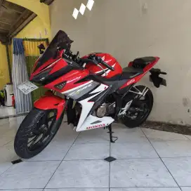 Honda CBR 150R original AHM