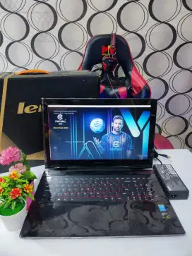 Laptop Lenovo GAMING Y50-70 FULLSET Core i7 RAM 16Gb SSD 512Gb NVIDIA