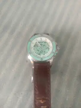 Jam tangan fosil