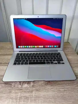 Apple Macbook Air 13” 2017