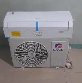 Jual ac gree 1/2 pk R32 teebaru 9 pakek masih mulus ori ful