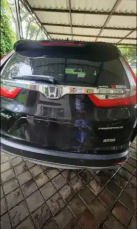 HONDA CRV warna hitam ,bagus .