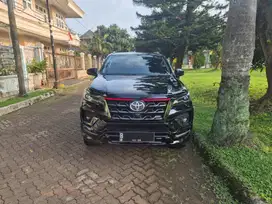 Toyota Fortuner TRD 2021 2.4 Diesel Matic