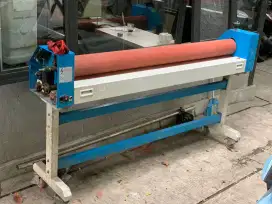 Mesin laminasi TFT600 size 160cm elektrik