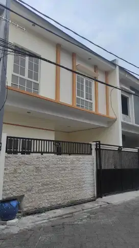 RUMAH MULYOSARI BARU SURABAYA SIAP HUNI