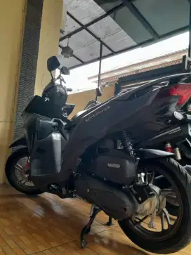 VARIO 125 2025 CBS ISS