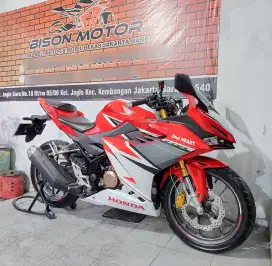 Sperti baru! Km 8rb! HONDA NEW CBR 150 R LED 2022 cbr150r cbr 150r