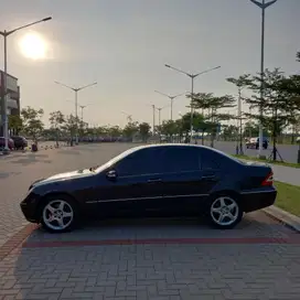 Mercedes-Benz C240 2003 Bensin