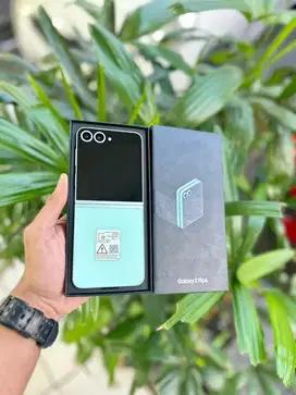 Samsung Z Flip 6 5G 12/256 gb SEIN Second Like New Garansi Aktif