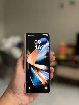 SAMSUNG GALAXY Z FOLD 4 SEIN 5G 12/512 GB MULUS MINUS LCD DALAM