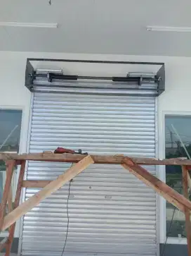 Folding gate & Rolling door