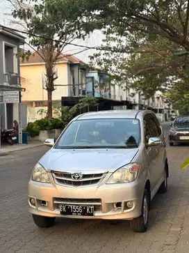 AVANZA G 2010 AT Silver metalik