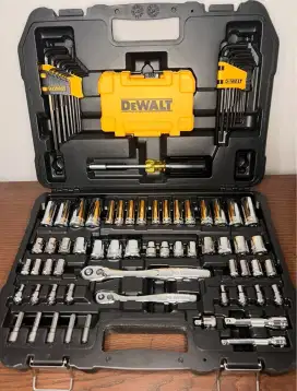 DEWALT Mechanics Tools Kit and Socket Set 108 Piece DWMT73801 perkakas