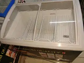 Frizer Box GEA Uk 330