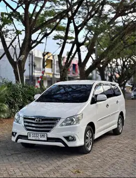 Innova 2015 type v bensin