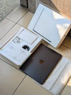 Macbook Air M3 8/256 Fullset