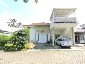 Rumah Hoek Luas di Metlamd Cileungsi