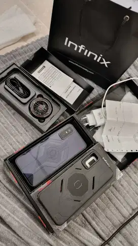 Infinix gt 30 pro 8/256 fullset like new lemeted edotion