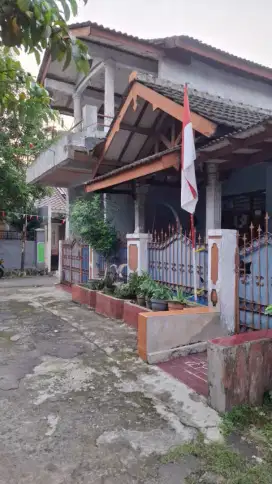 Rumah second  119m²(625) perumahan Sukatani Cimanggis Depok