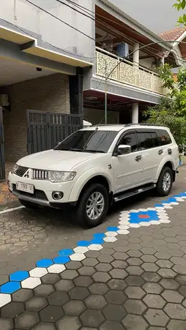 Pajero Exceed 2010 Fresh