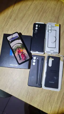 Samsung Z fold 5