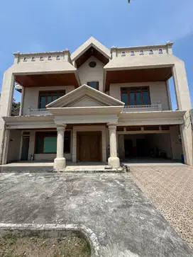 Dijual Rumah Mewah harga miring lokasi Tengah kota Makassar